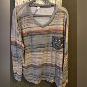 Woman’s 2X top crepas